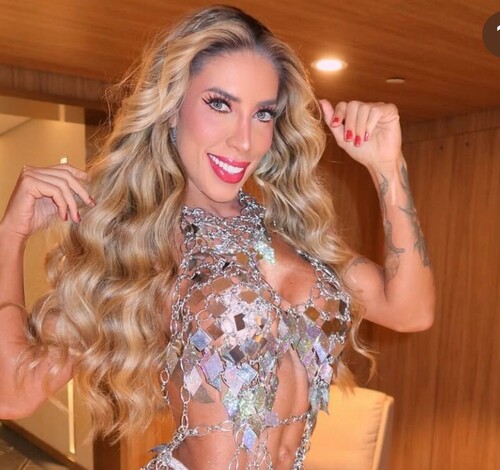 Tati Minerato anuncia afastamento do carnaval