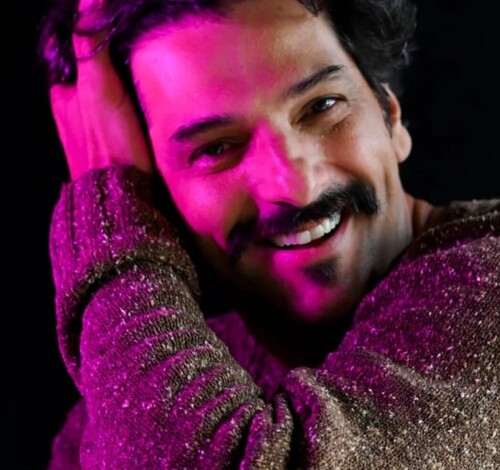 No ar em 'Volta por cima', Gil Hernandez assina com a TV Globo