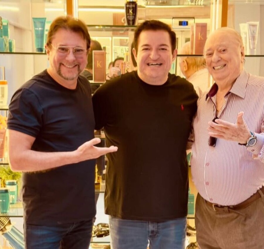 Raul Gil busca patrocínio para programa na RedeTV!