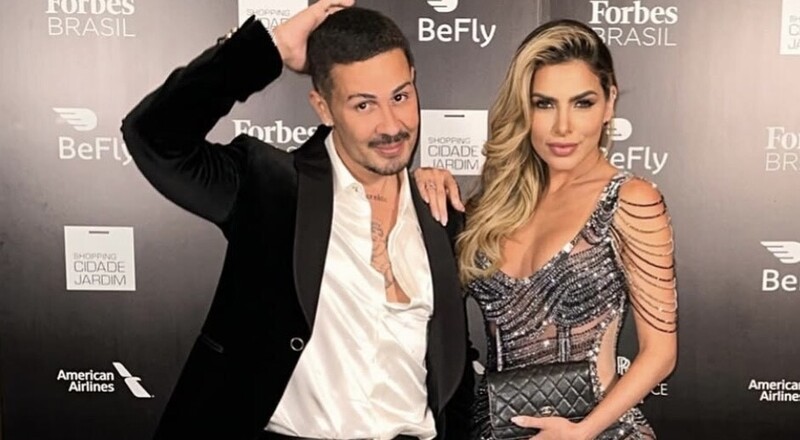Carlinhos Maia pede emprego para Erika Schneider no programa “Eita Lucas”