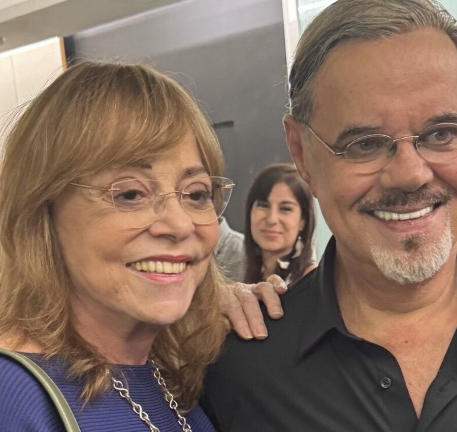 Glória Perez vai à estreia de Diogo Vilela no RJ