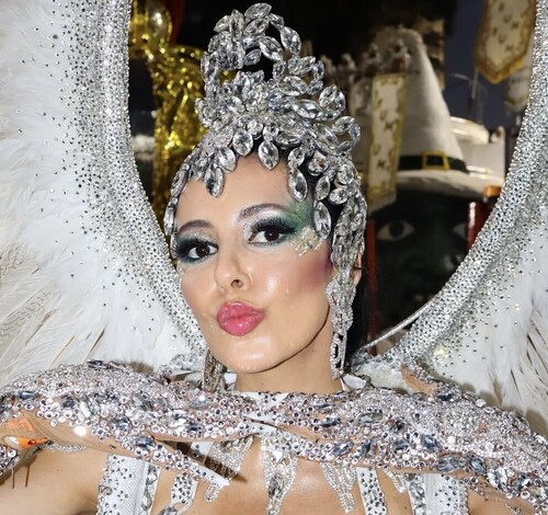 Bumbum de milhões! Poliana Roberta faz preenchimento  com produto ostentação; compare