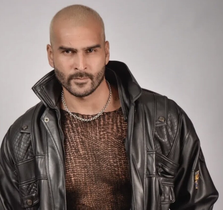 Brenno Pavarini fatura alto com fotos ousadas no Privacy