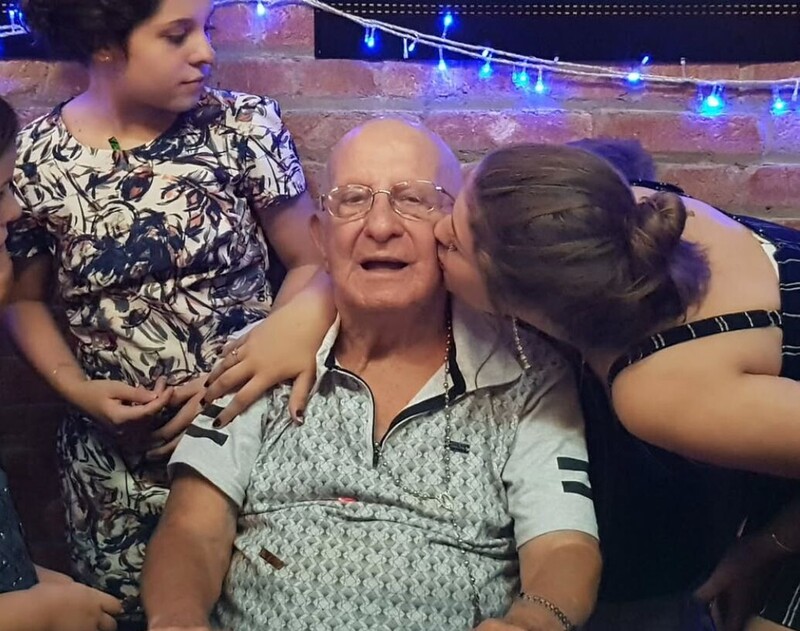 Renato Ambrósio se despede do avô com relato emocionante