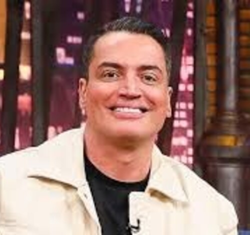 Léo Dias usa o Fofocalizando para se desculpar após polêmicas no Troféu Imprensa