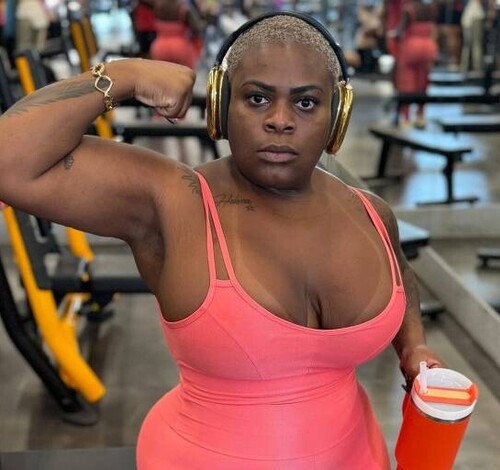 Jojo Todynho anuncia decisão sobre cirurgias plásticas