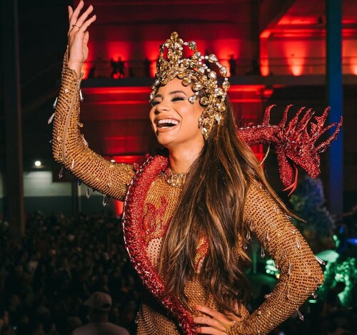 Lexa é coroada madrinha de bateria e garante volta triunfal ao Carnaval 2026