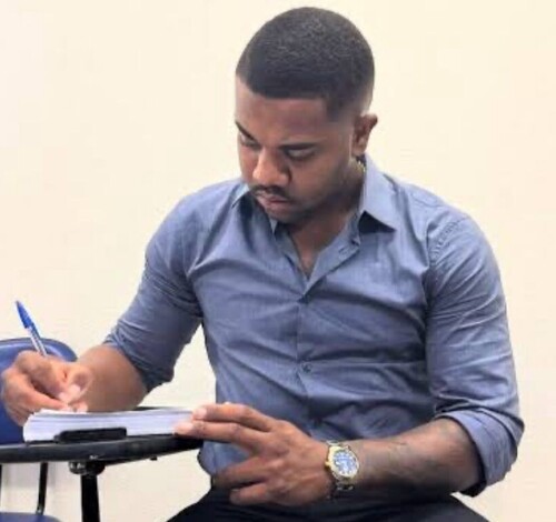 Davi Brito decepciona mais uma vez e abandona faculdade de direito