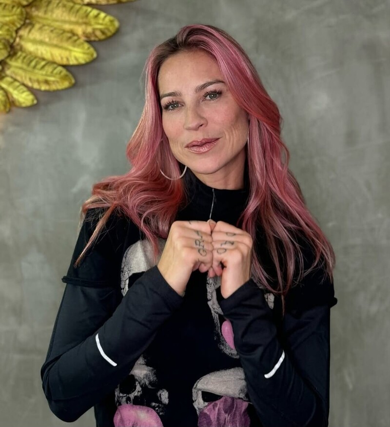 Luana Piovani se envolve em confusão em voo com os filhos