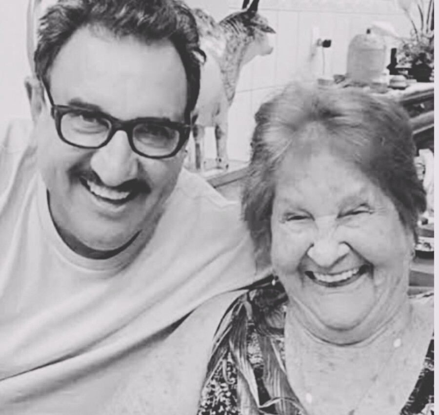 Morre mãe do apresentador Ratinho aos 88 anos