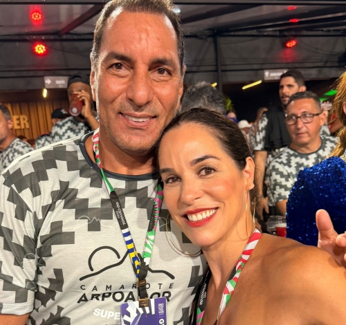 Edmundo vira atração no camarote Arpoador e transforma segundo dia de desfiles em espetáculo particular