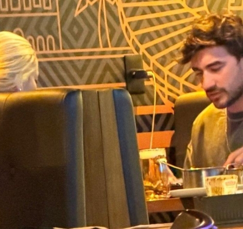 Novo affair? Gui Napolitano é flagrado com loira misteriosa em clima de romance